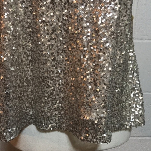 Taylor & Sage Sequin Top NWT Sm - Picture 3 of 8
